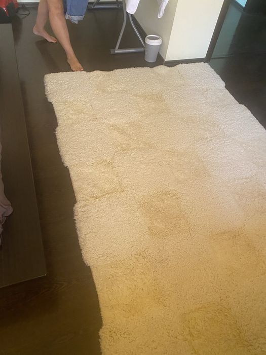 Vind covor pentru living dimensiunea 230 cm  lungime cu 160 latime