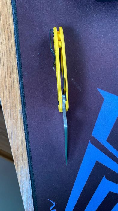 Продавам ножове от коллекция