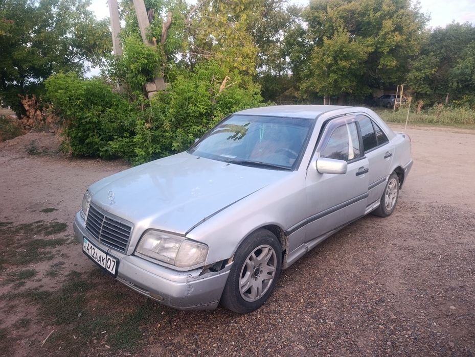 Mercedes Benz c 180