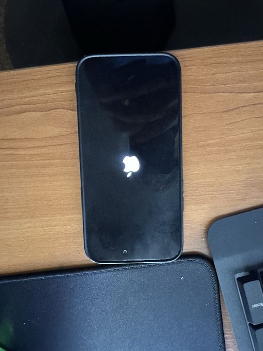 Iphone 15 plus piese