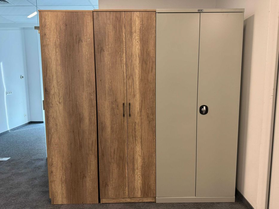 Платяной шкаф для одежды