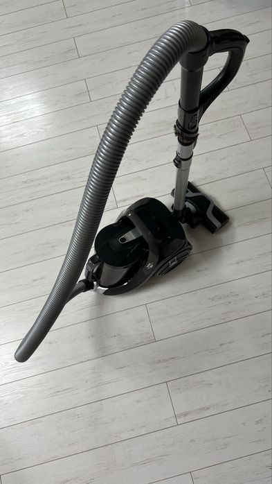 Пылесос Tefal. Рабочий.