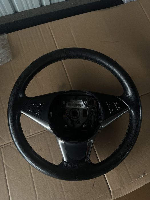 Vând volan M pentru BMW e60