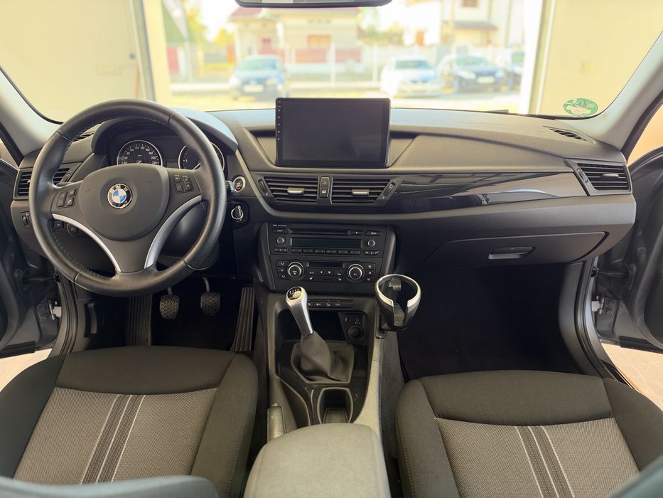 BMW X1 2012 — imagine 5