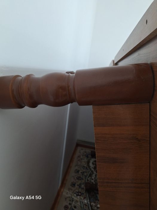 Стол сатылады бағасы 40000 тг