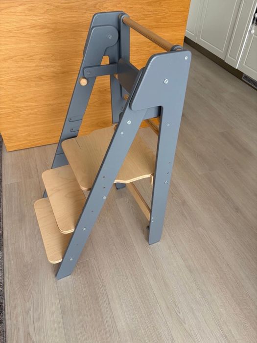 Стол-сгъваема кула