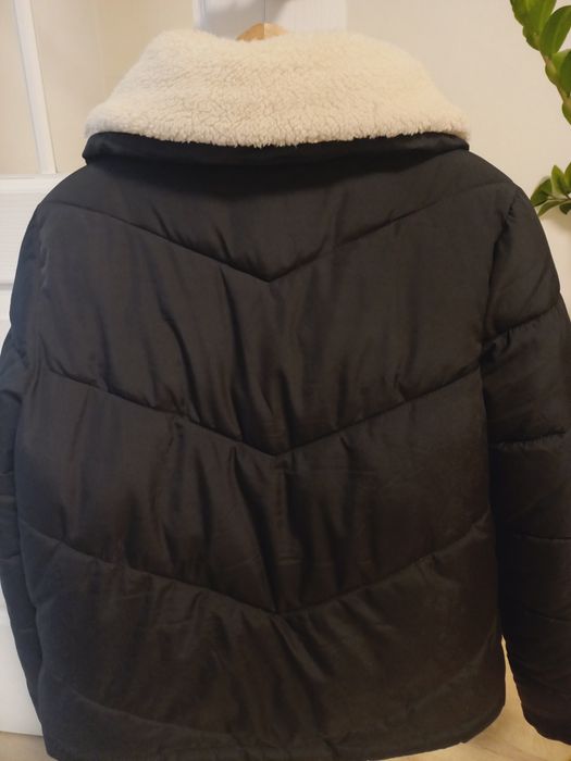 Продам куртку размер 40-42