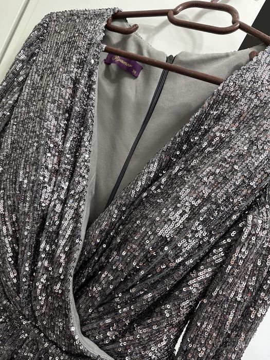 Vand rochie de seara, gri cu paiete