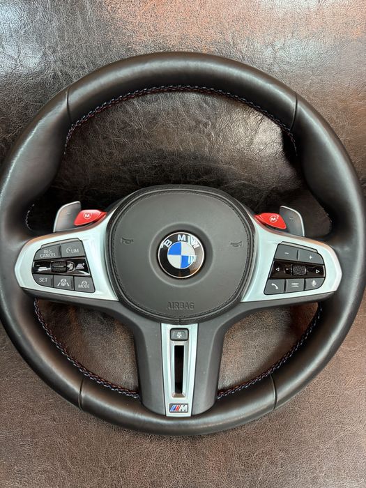 Оригинален волан м8 с айрбаг