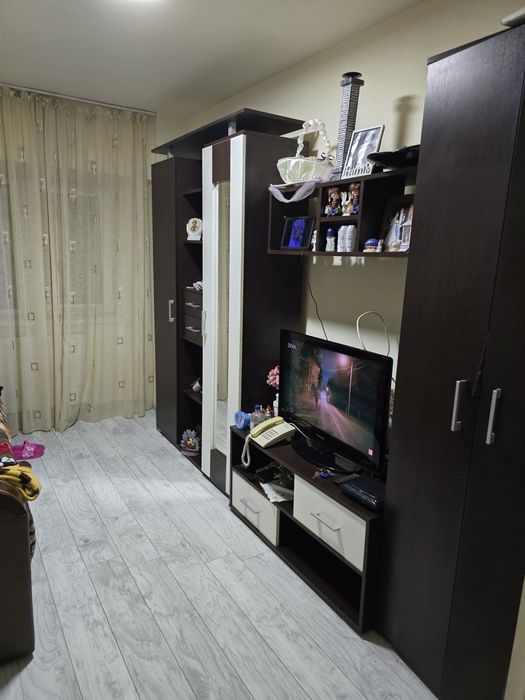 Apartament 3 camere decomadat