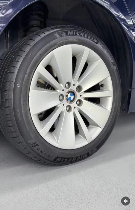 Bmw 745i sotiladi