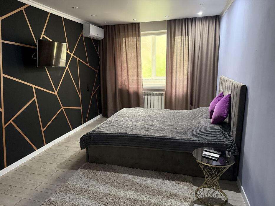 1-комнатная квартира постуточно в центре.