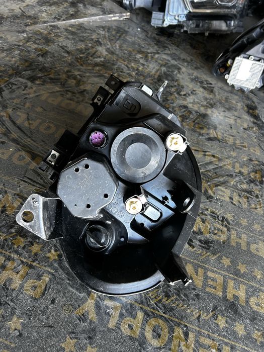 Фар за Fiat Punto