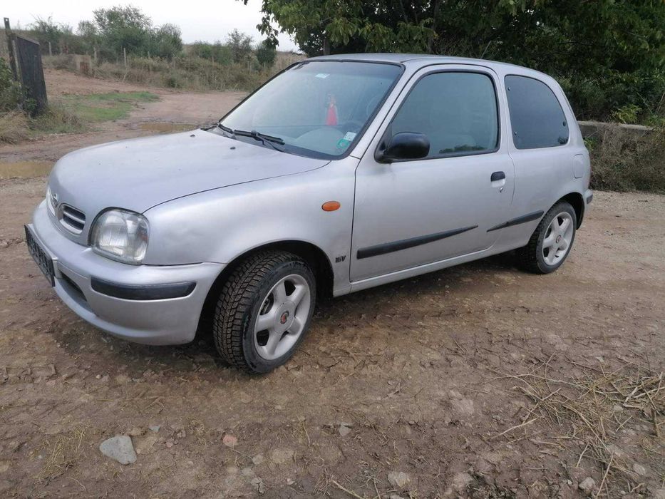 Нисан Микра к11 автоматик, бензин / Nissan Micra k11 automatic, petrol
