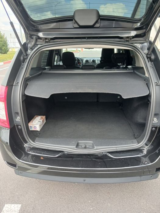 Dacia Logan  mașina personala !0752811021  răspund doar la nr asta!