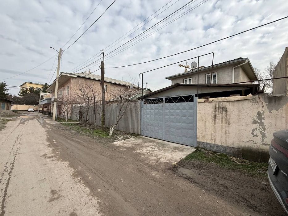 Продаётся дом на 10 сотках