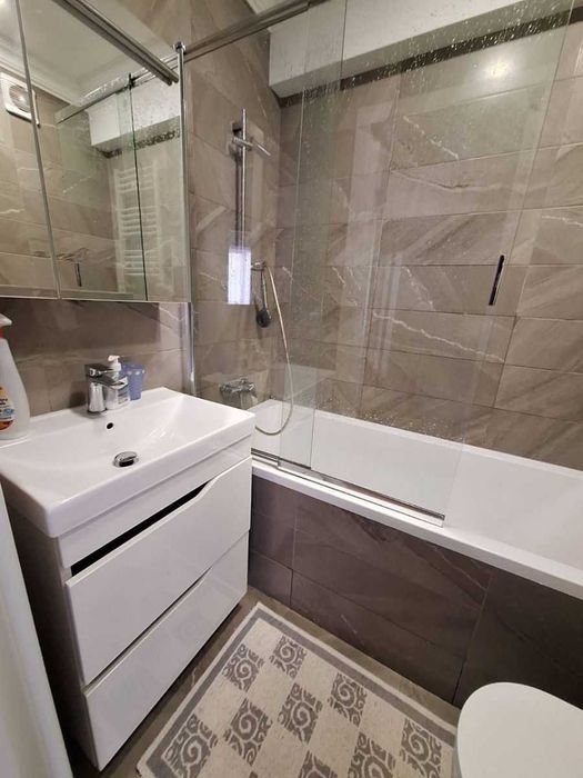 Дава се под наем Двустаен апартамент в София, Борово - 49 кв.м за 390 € - Снимка #2