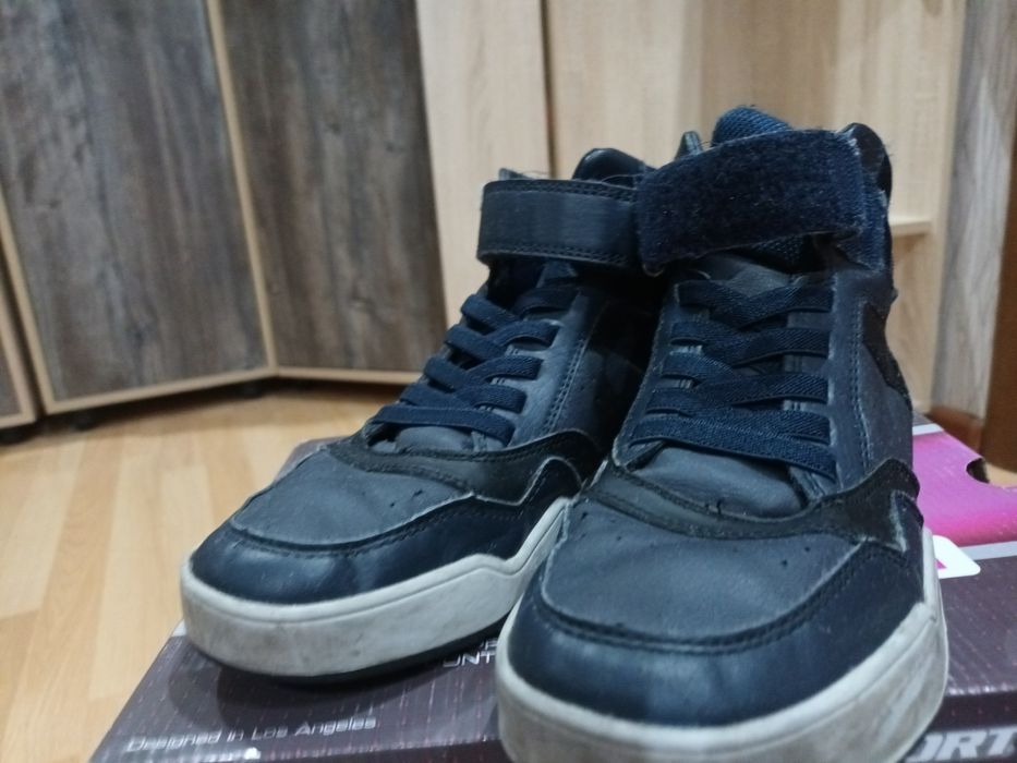 Полуботинки GEOX 38 размер