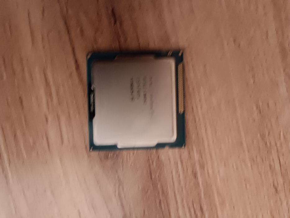 Продам процессор Intel Pentium g2030