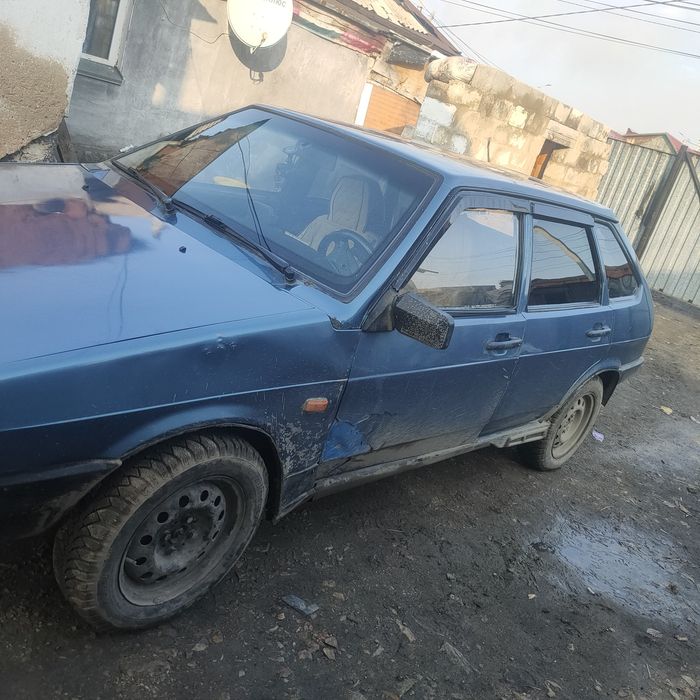 Продам ваз 2109на активном ходу