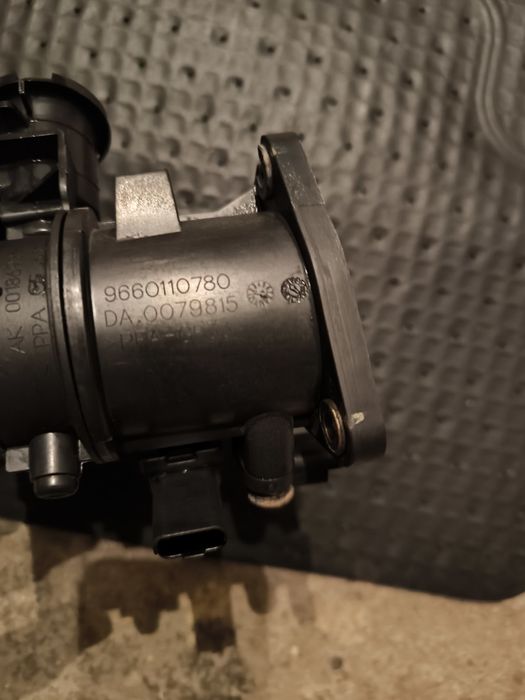 Дроселова клапа2.0,2.2 HDI Ситроен,Пежо,Ланчия,Форд,Волво