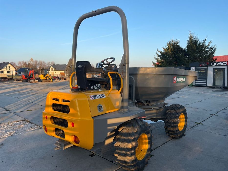 Inchiriez Buldoexcavator , Excavator ,Dumper , Buldo si Miniexcavator