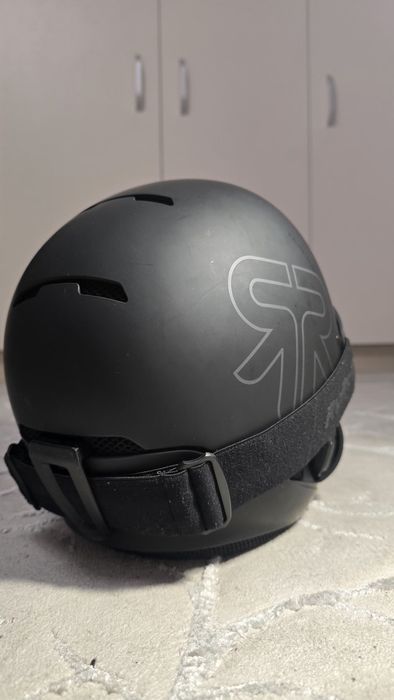 Cască ski Ruroc RG1 Black, folosit puțin