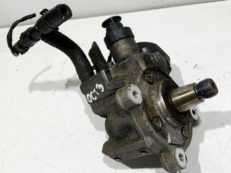 Pompa injectie Volkswagen Jetta 6 facelift 2.0 tdi CKFC 04L130755D