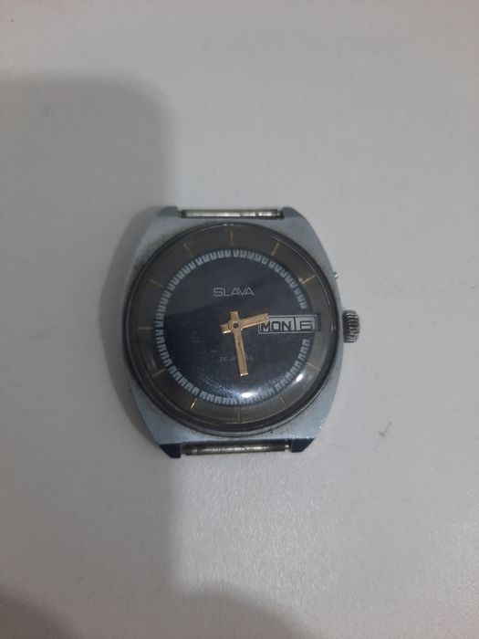 Часы советские наручные