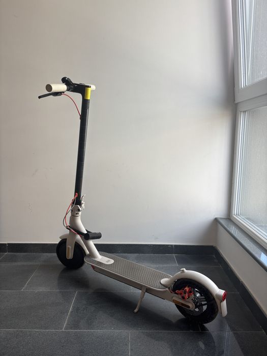Xiaomi scooter 3 електрическа тротинетка