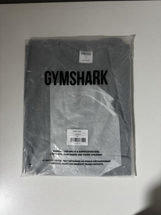 Продам футболку GYMSHARK