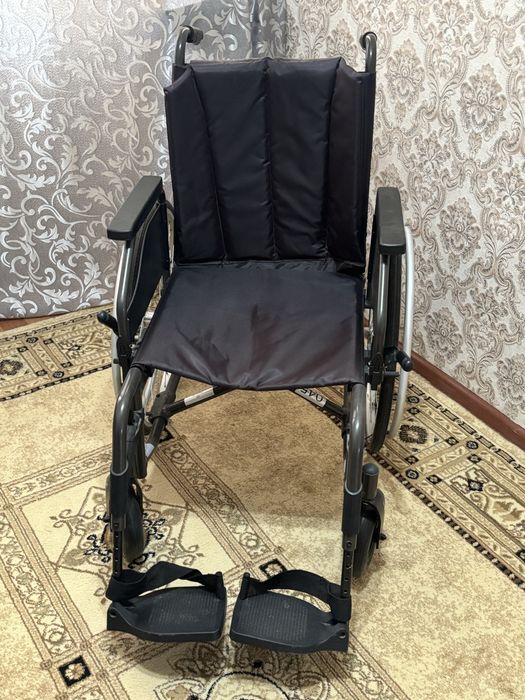 Инвалидная коляска