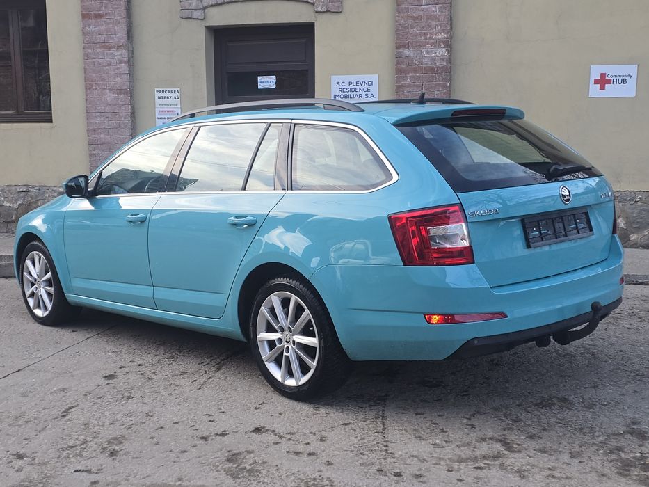 Skoda Octavia  Style 2.0 tdi Euro 6 - bi-Xenon