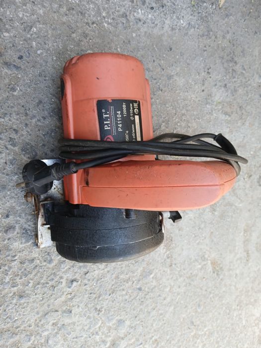 P.I.T. кафелерезка пчелка продам