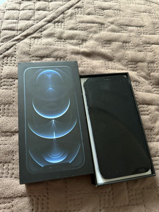 IPhone 12 pro (синий)