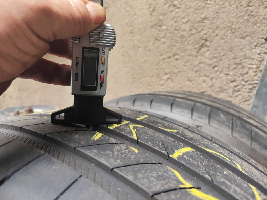 4бр. летни гуми 245/40/19 Goodyear