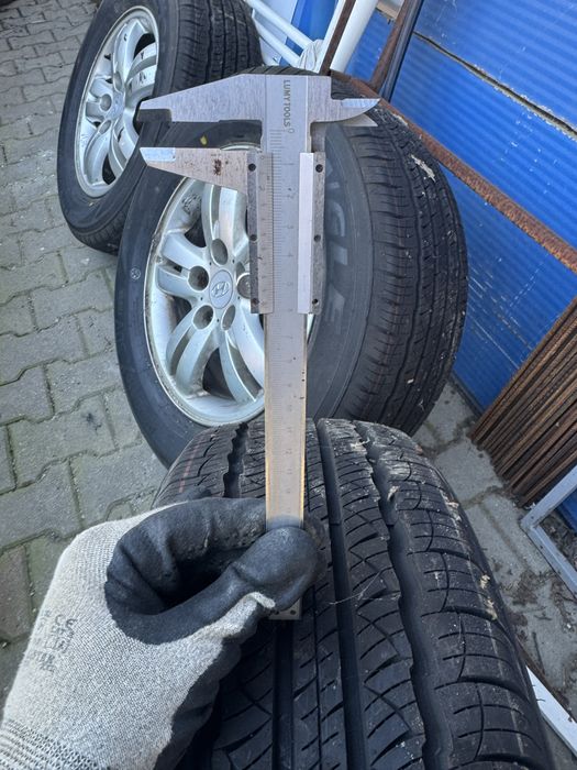 Jante + cauciucuri NOI Iarna Hyndai Tucson
