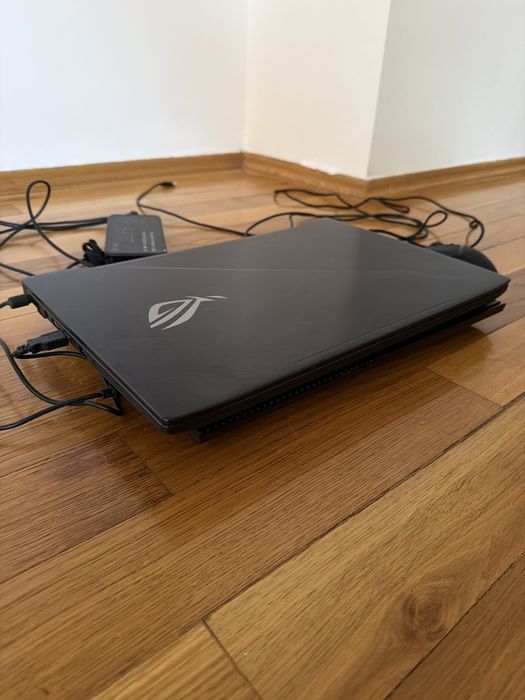 ASUS ROG Strix GL703VM Gaming | i7-7700HQ | GTX 1060 6GB | 16GB RAM | SSD 250GB + HDD 1TB