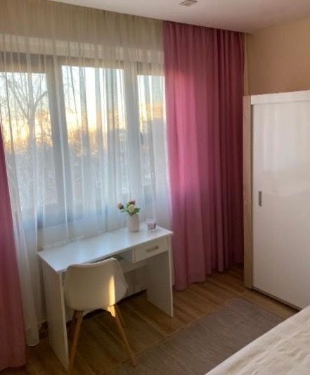 Дава се под наем Тристаен апартамент в София, Изток - 110 кв.м за 612 € - Снимка #5