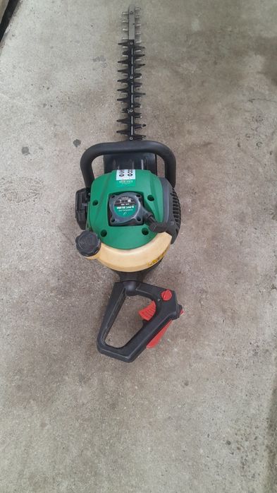 Trimmer pe benzina