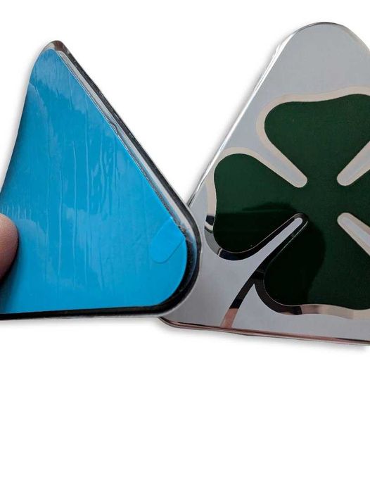 Комплект Емблеми Quadrifoglio Verde детелини за калник за Алфа Ромео