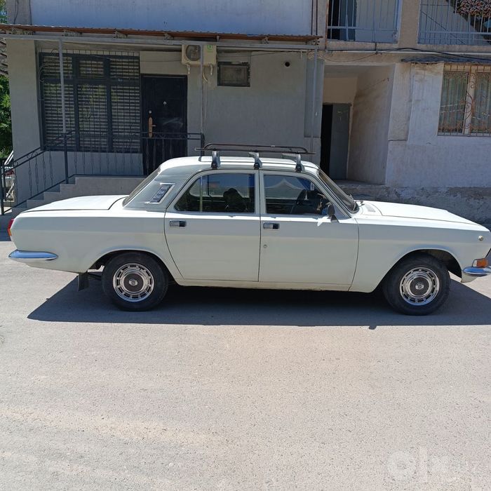 Газ 2410 Волга 1987 года