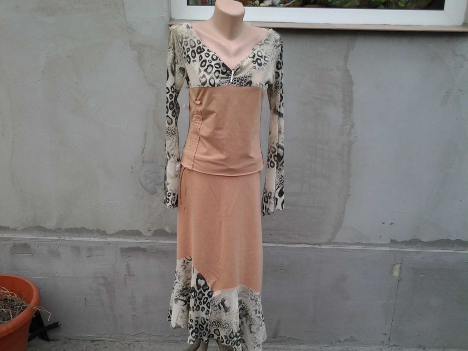 ***F. Tapia Moda Pronta | costum dama | mar. 40 - M