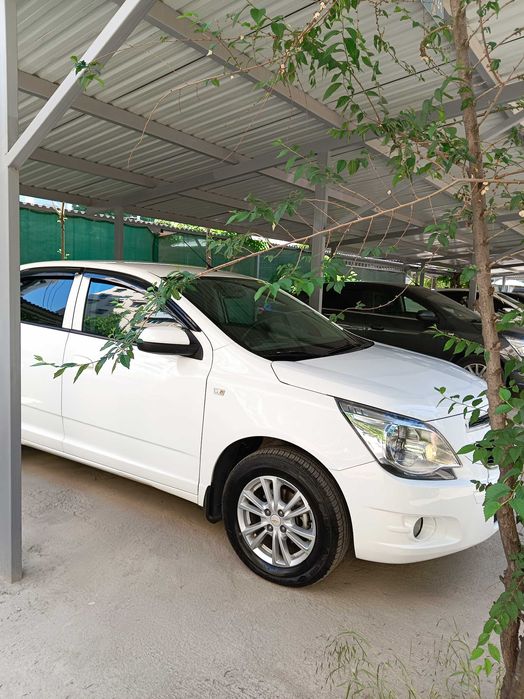 CHEVROLET COBALT LTZ 4-pozitsiya в хорошем состоянии