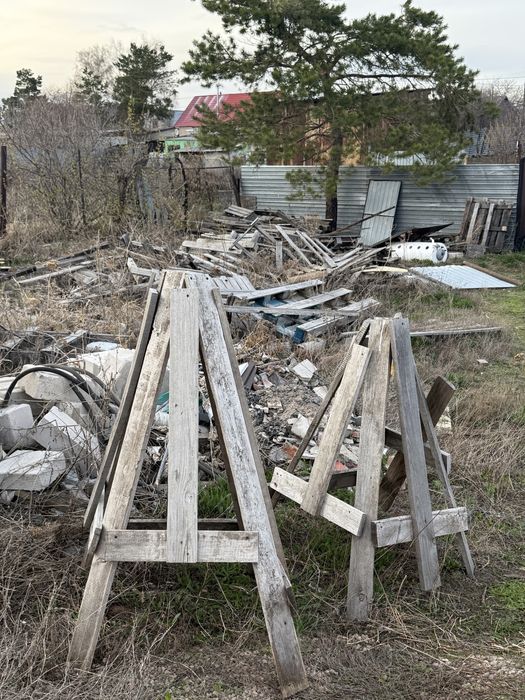 Отдам доски на дрова