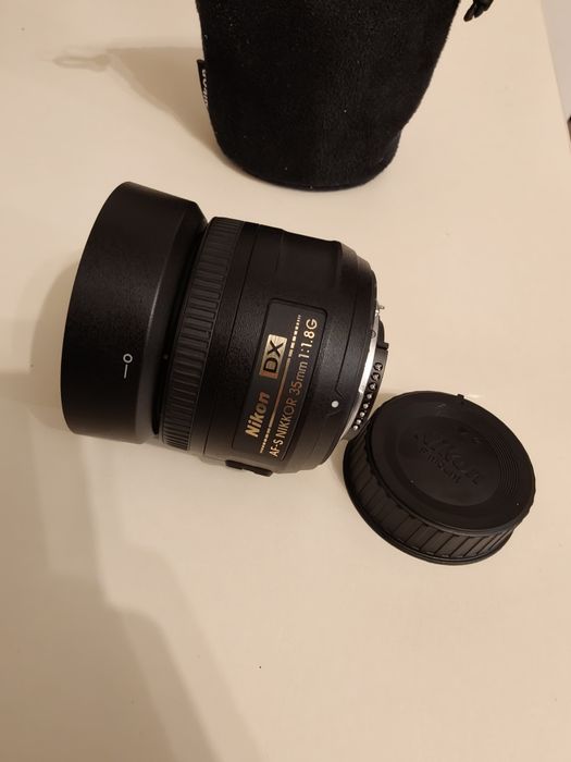 ObieObectiv Nikon 35mm f/1.8G AF-S DX NIKKOR