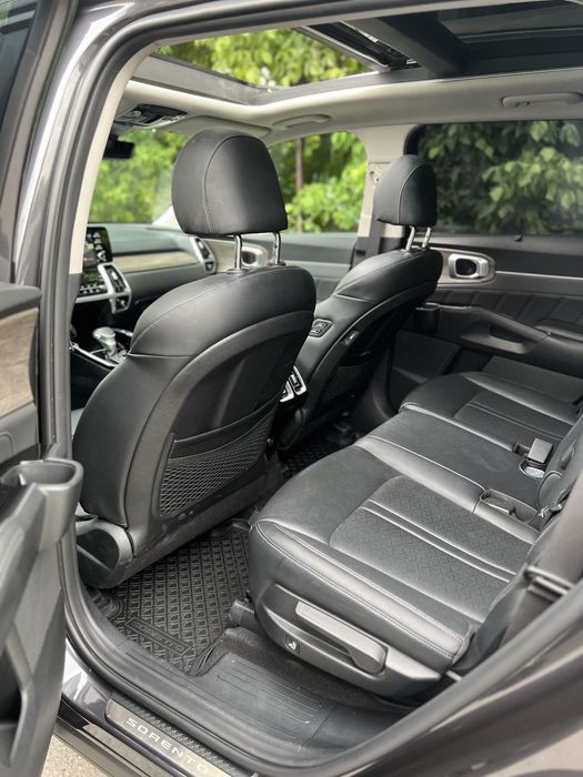Kia sorento 7 места