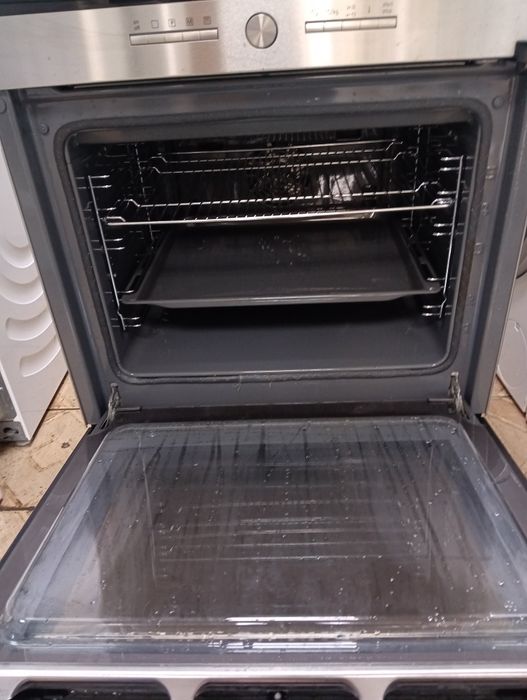 Иноксова свободно стояща печка с индукционни котлони SIEMENS  Гаранция