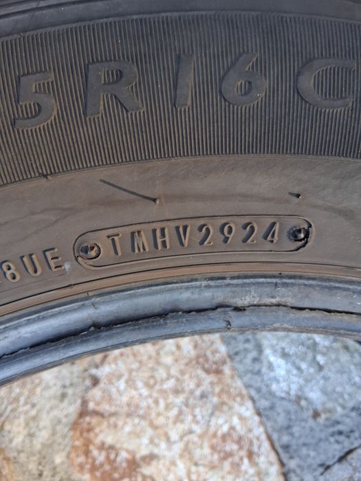 215 65 16 C Dunlop  Бусови