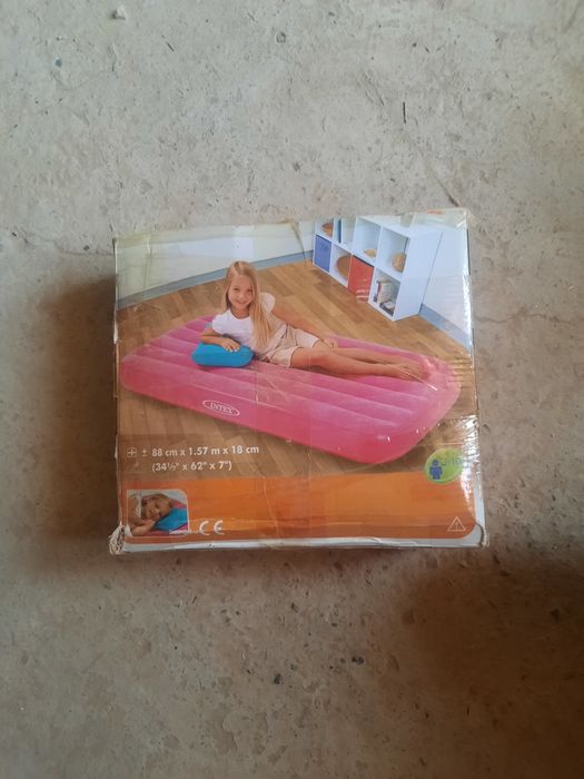Надувной матрас бу хорошм састаяние